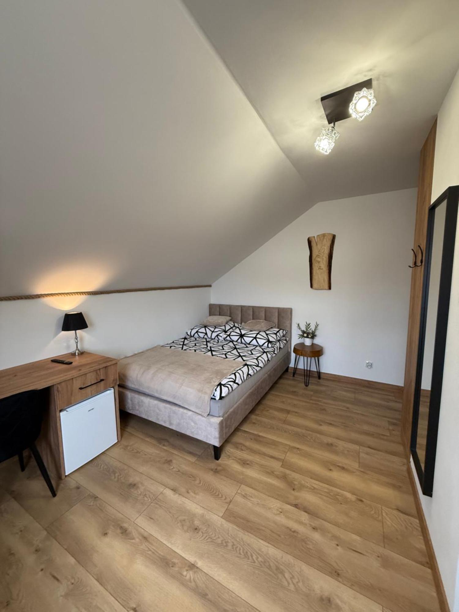 Apartament Z Tarasem I Pokoje Klimatyzowane -Drozdowka Solina Солина Екстер'єр фото